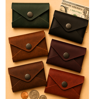 Handgefertigtes Münz- und Kartenetui aus Leder