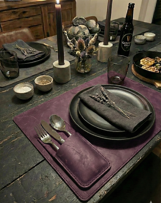 Handgefertigte Bestecktasche aus Leder